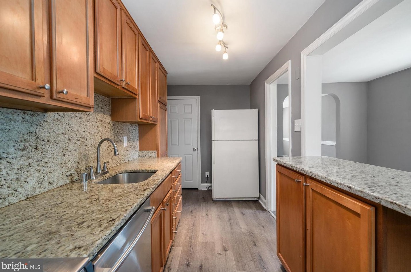 3506 Greenvale Rd, Baltimore MD  21229-5112 exterior