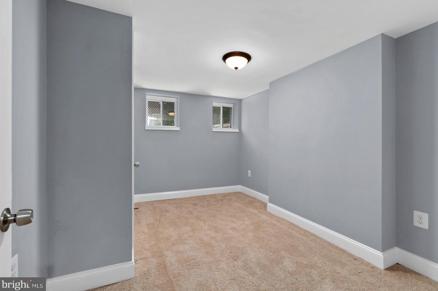 430 Lanvale St, Baltimore MD  21202-2937 exterior