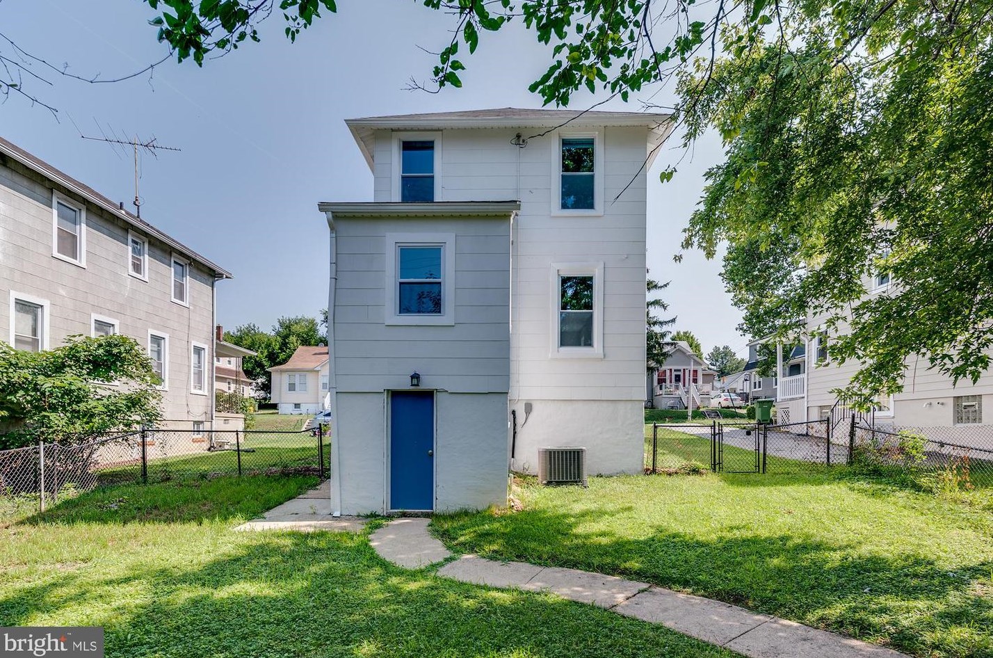4307 Stanwood Ave, Baltimore MD  21206-6448 exterior