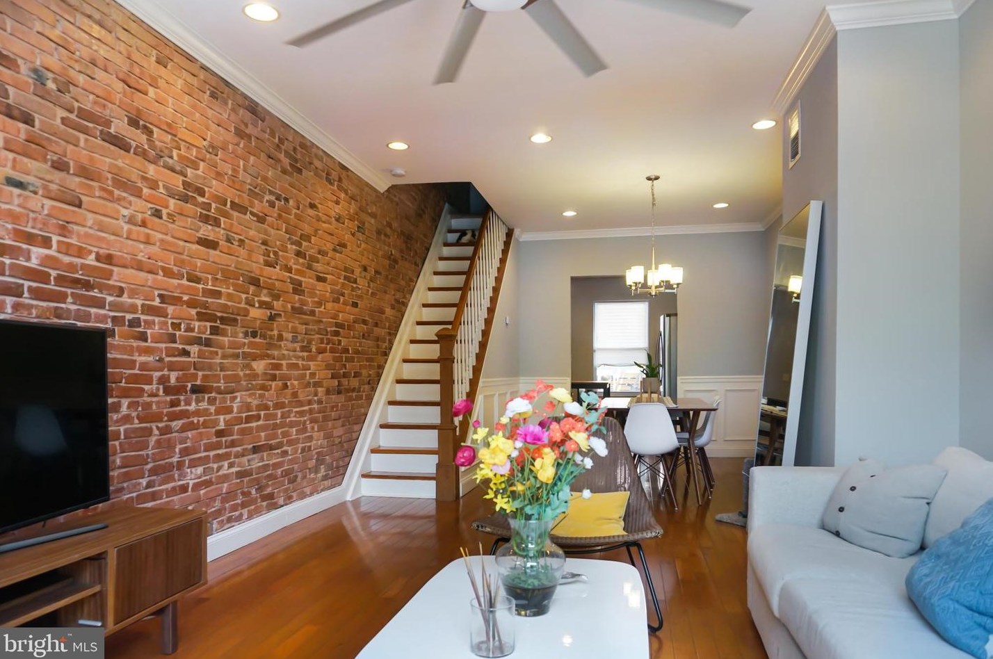 225 Linwood Ave, Baltimore MD  21224-1213 exterior