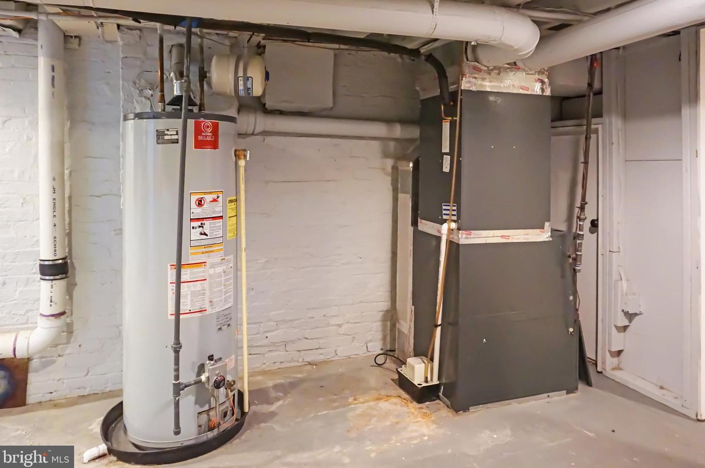 225 Linwood Ave, Baltimore MD  21224-1213 exterior