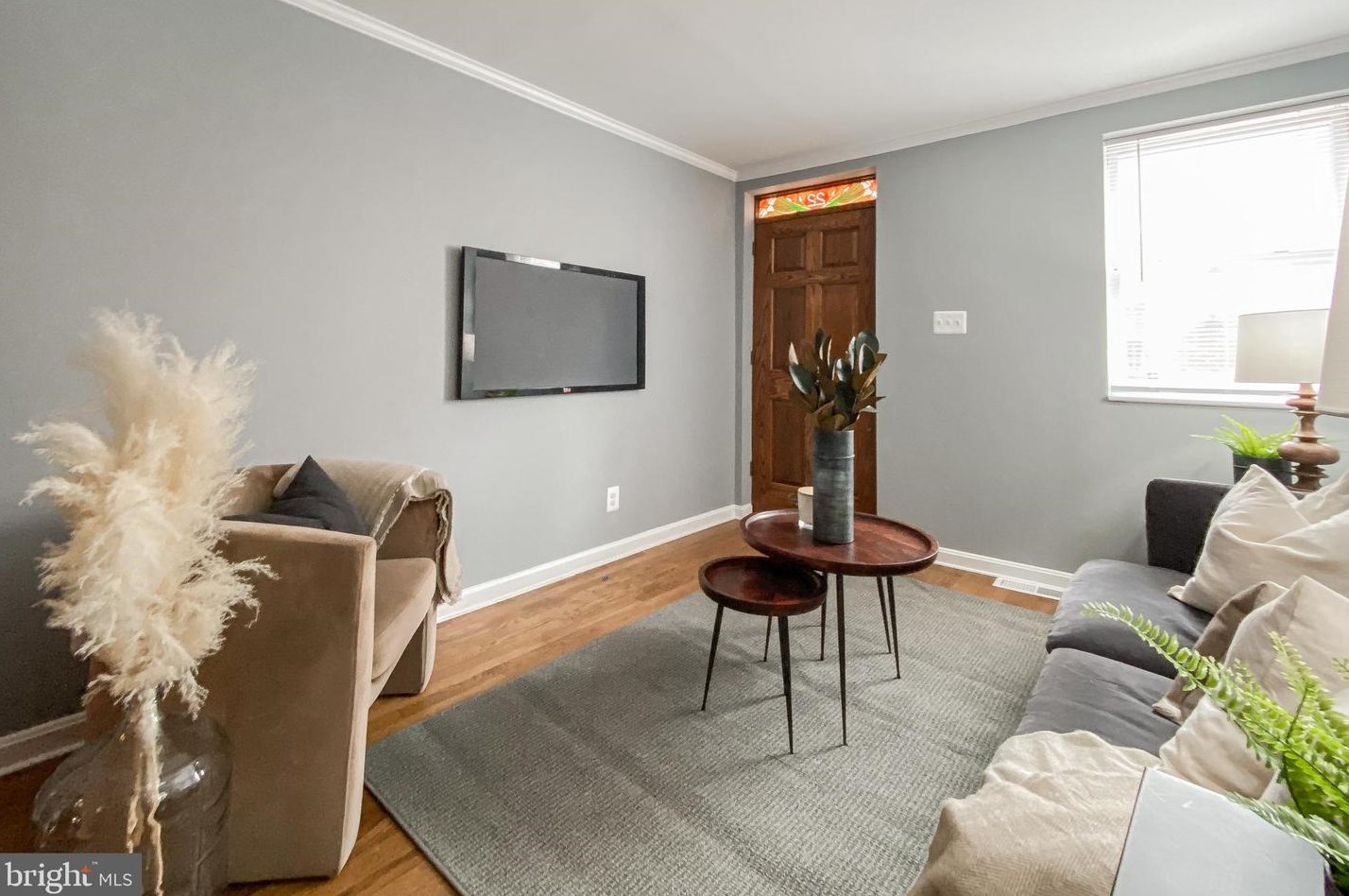 22 Hamburg St, Baltimore MD  21230-4034 exterior