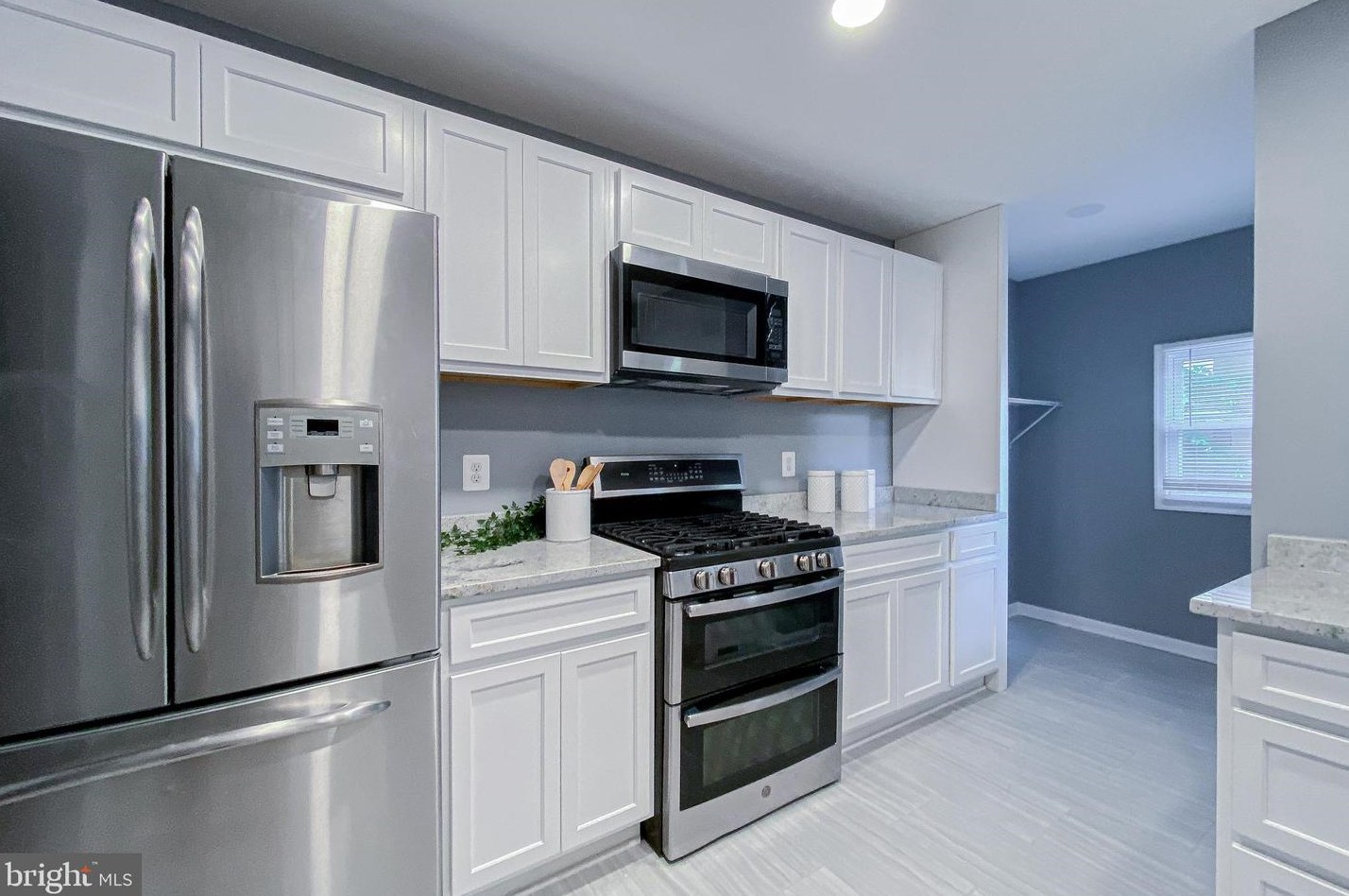 22 Hamburg St, Baltimore MD  21230-4034 exterior