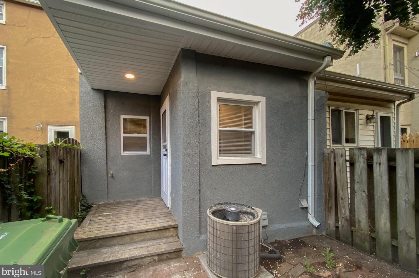 22 Hamburg St, Baltimore MD  21230-4034 exterior