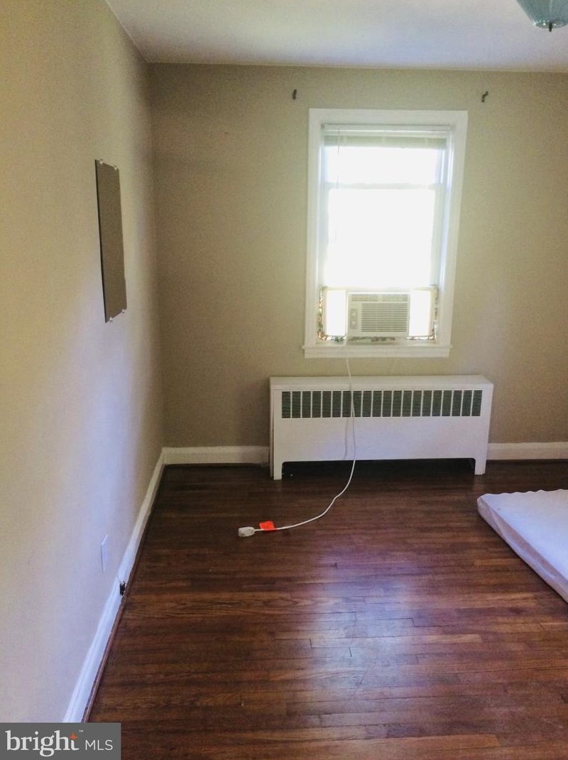 6174 Parkway Dr, Baltimore MD 21212-2841 exterior