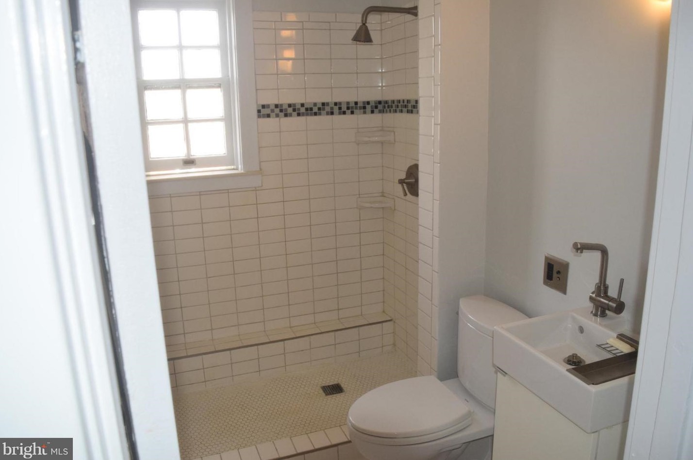 3024 Calvert St, Baltimore MD  21218-3702 exterior