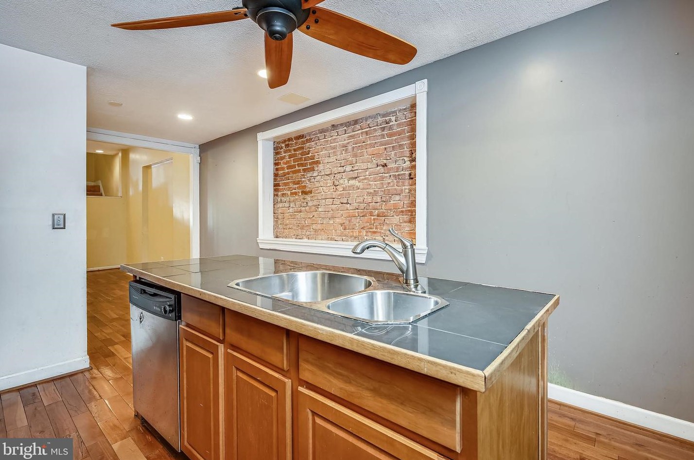 819 Newington Ave, Baltimore MD 21217-4630 exterior