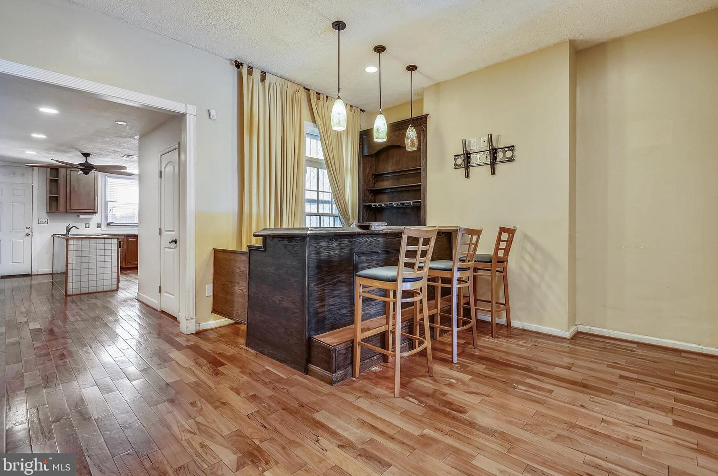 819 Newington Ave, Baltimore MD 21217-4630 exterior