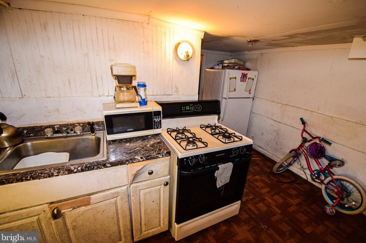 1701 Poplar Grove St, Baltimore MD  21216-3514 exterior