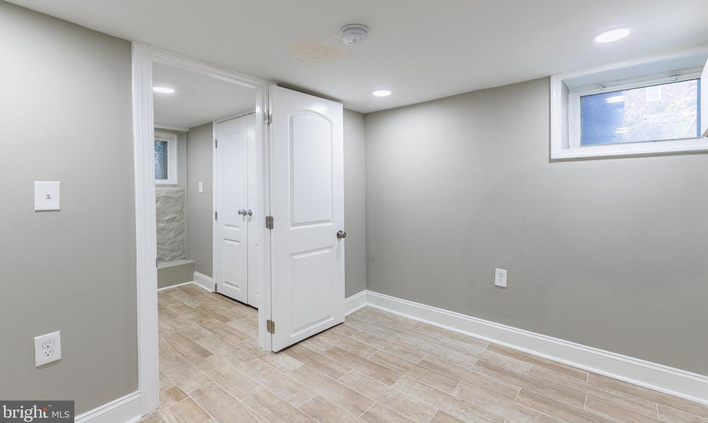 757 Linnard St, Baltimore MD  21229-2037 exterior