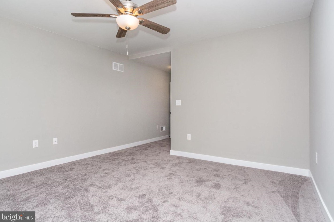 821 Harlem Ave, Baltimore MD  21201-1406 exterior