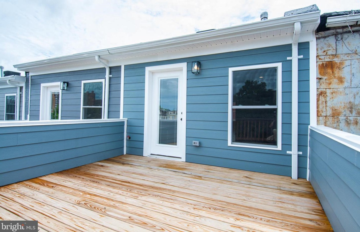 821 Harlem Ave, Baltimore MD  21201-1406 exterior