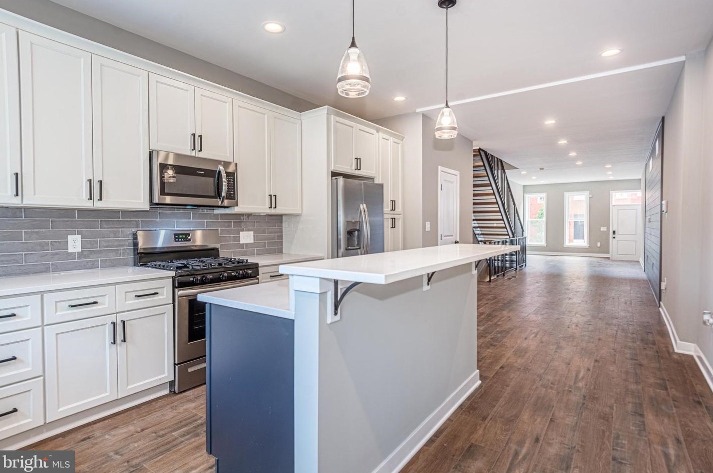 821 Harlem Ave, Baltimore MD  21201-1406 exterior