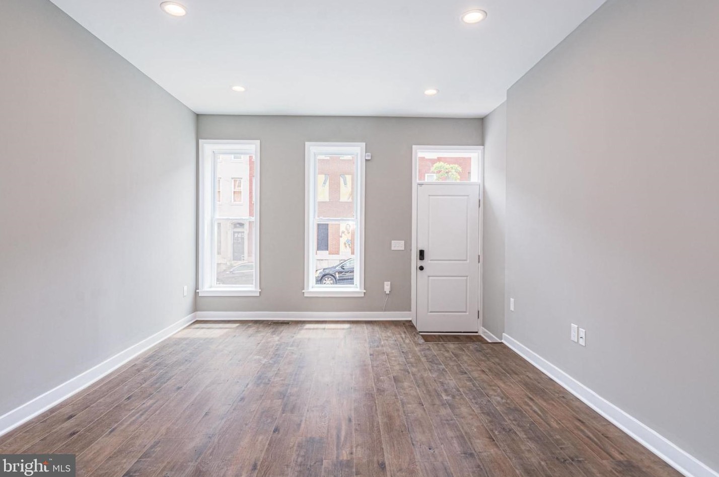 821 Harlem Ave, Baltimore MD  21201-1406 exterior