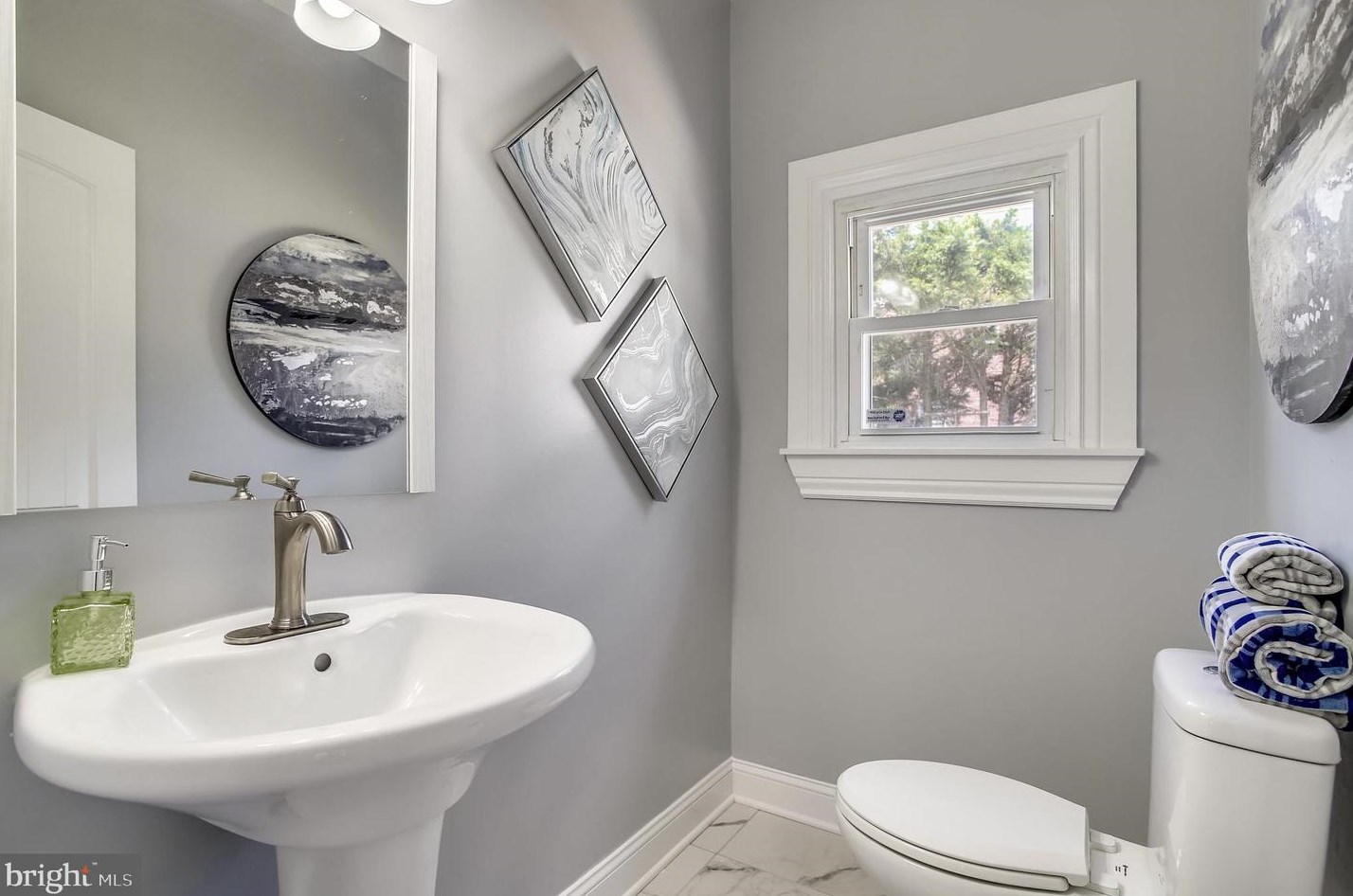 3404 Edgewood Rd, Baltimore MD  21215-7321 exterior