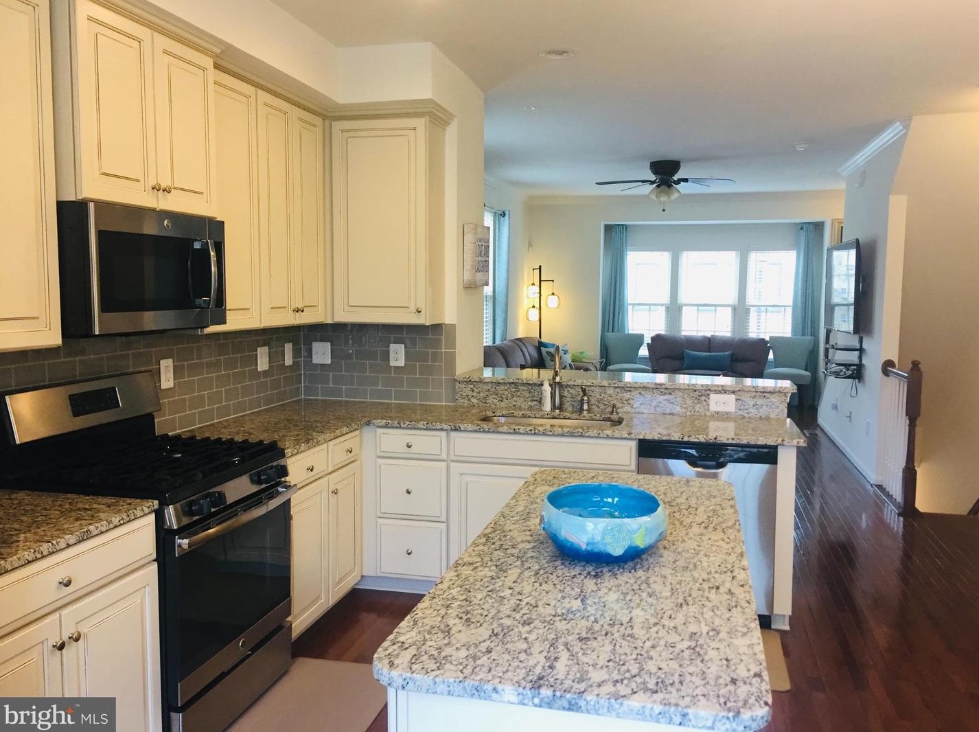 1001 Mcdonogh St, Baltimore MD  21205-1141 exterior