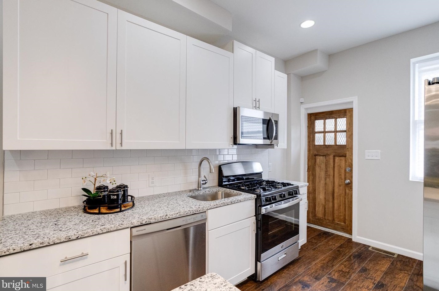 1916 Druid Hill Ave, Baltimore MD  21217-3502 exterior