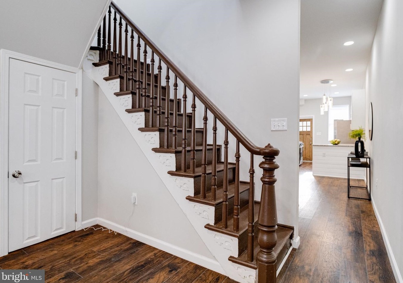 1916 Druid Hill Ave, Baltimore MD  21217-3502 exterior