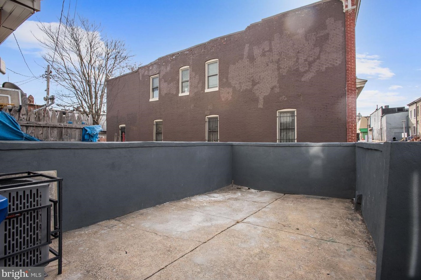 2225 Madison St, Baltimore MD  21205-2330 exterior