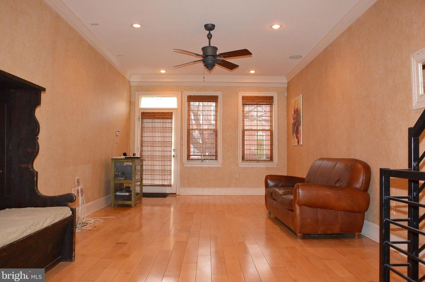 919 Clinton St, Baltimore MD  21224-5025 exterior