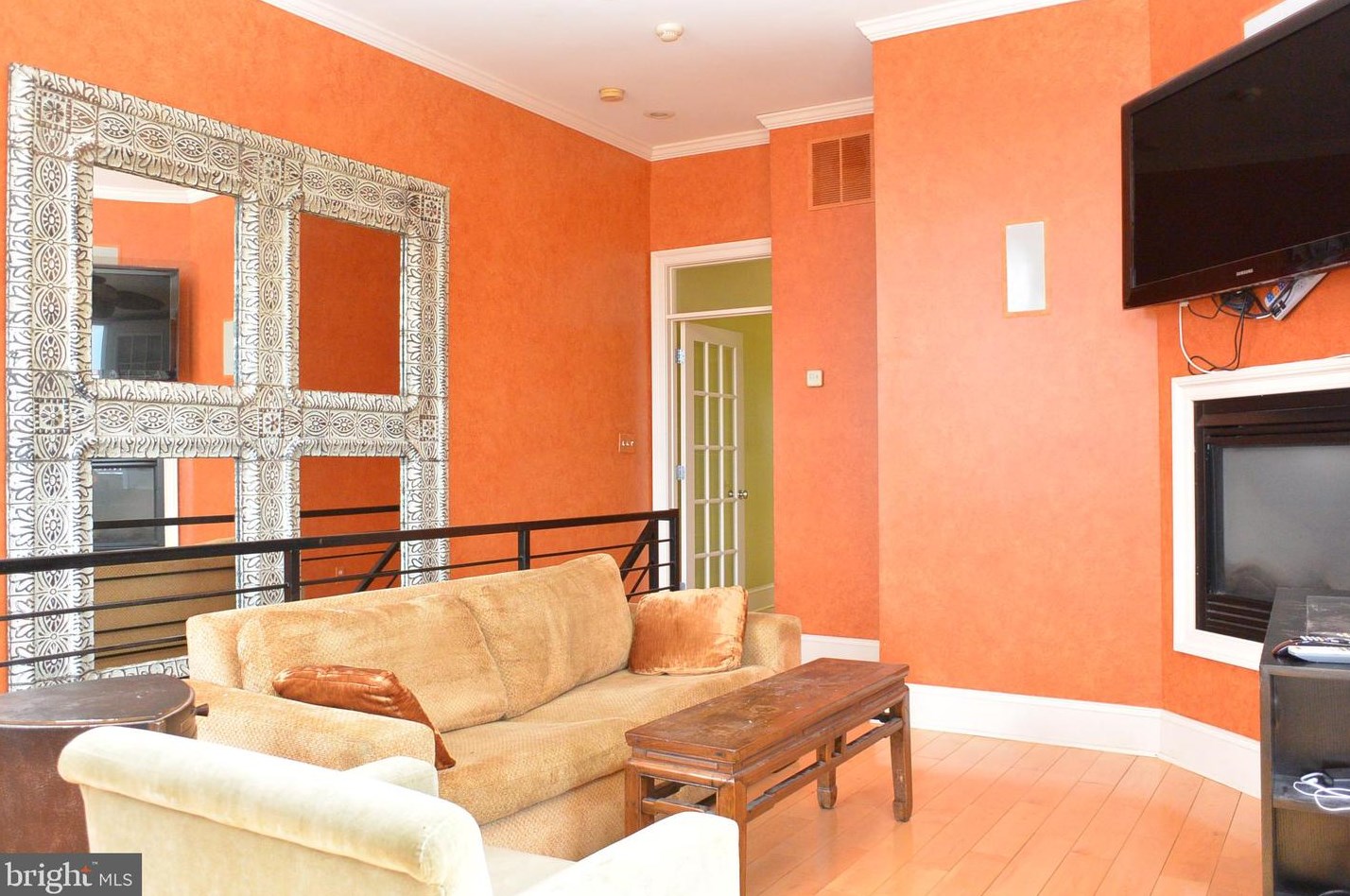 919 Clinton St, Baltimore MD  21224-5025 exterior