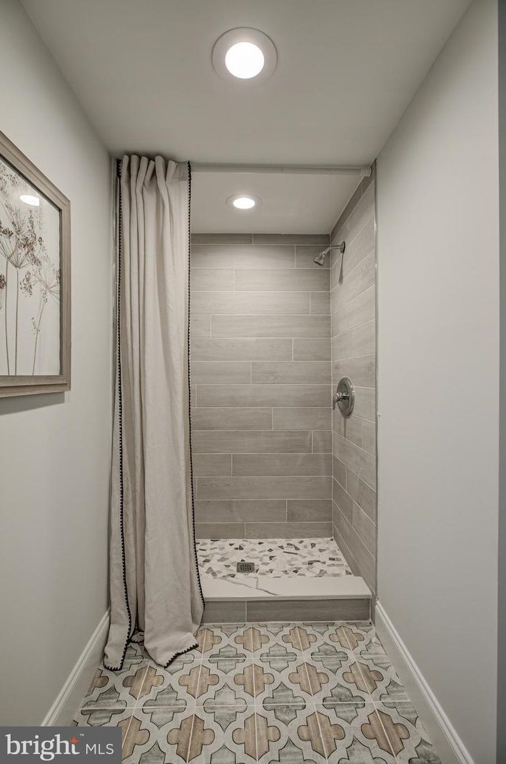 1156 Nanticoke St, Baltimore MD  21230-1919 exterior