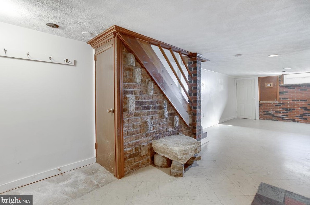 3246 Leverton Ave, Baltimore MD  21224-2224 exterior
