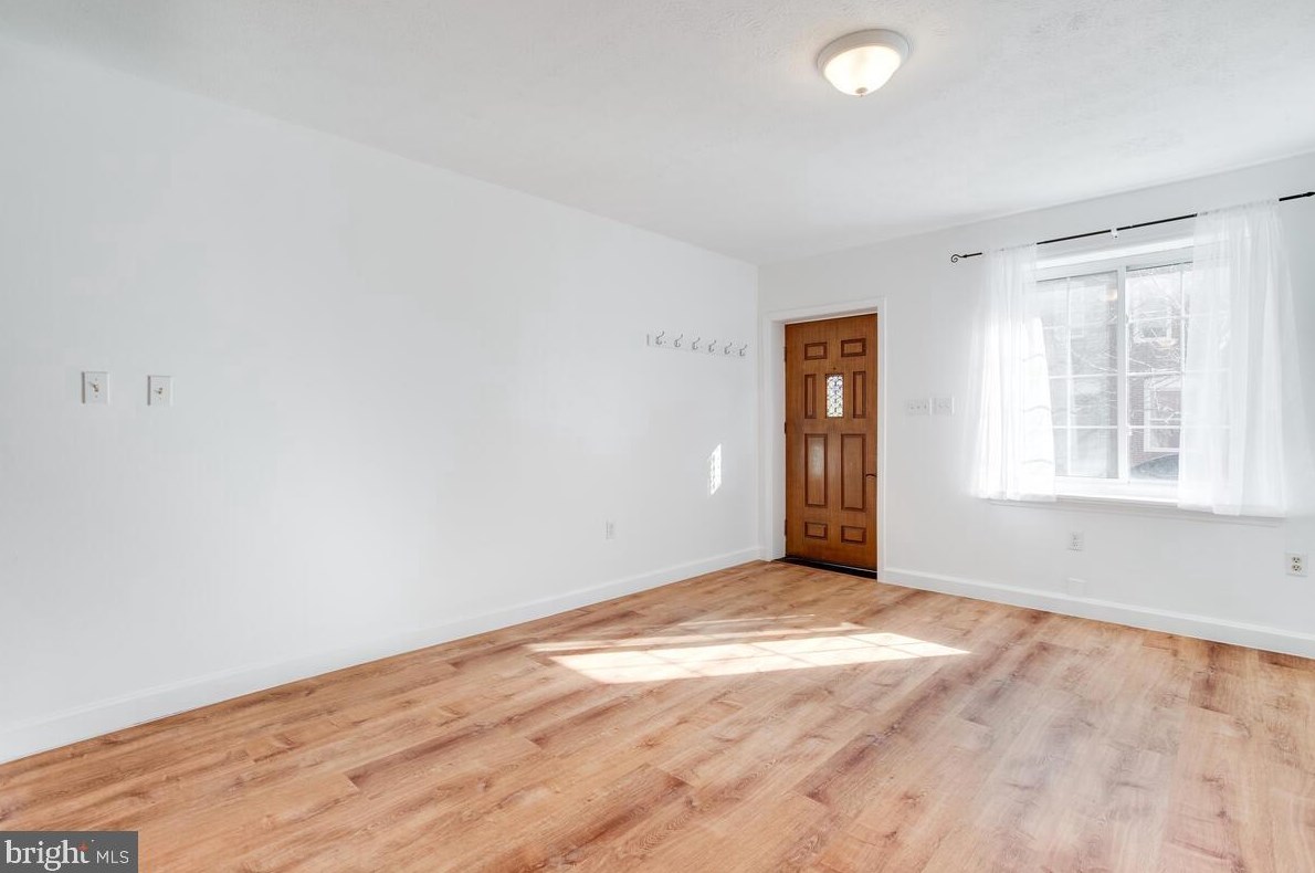 3246 Leverton Ave, Baltimore MD  21224-2224 exterior