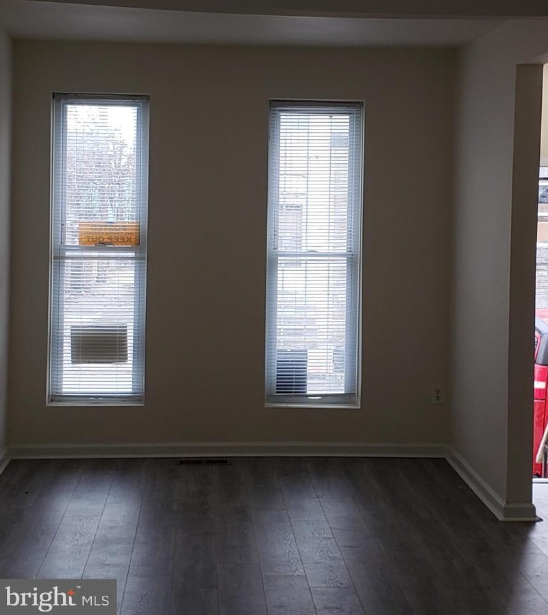 2000 Mchenry St, Baltimore MD  21223-2912 exterior