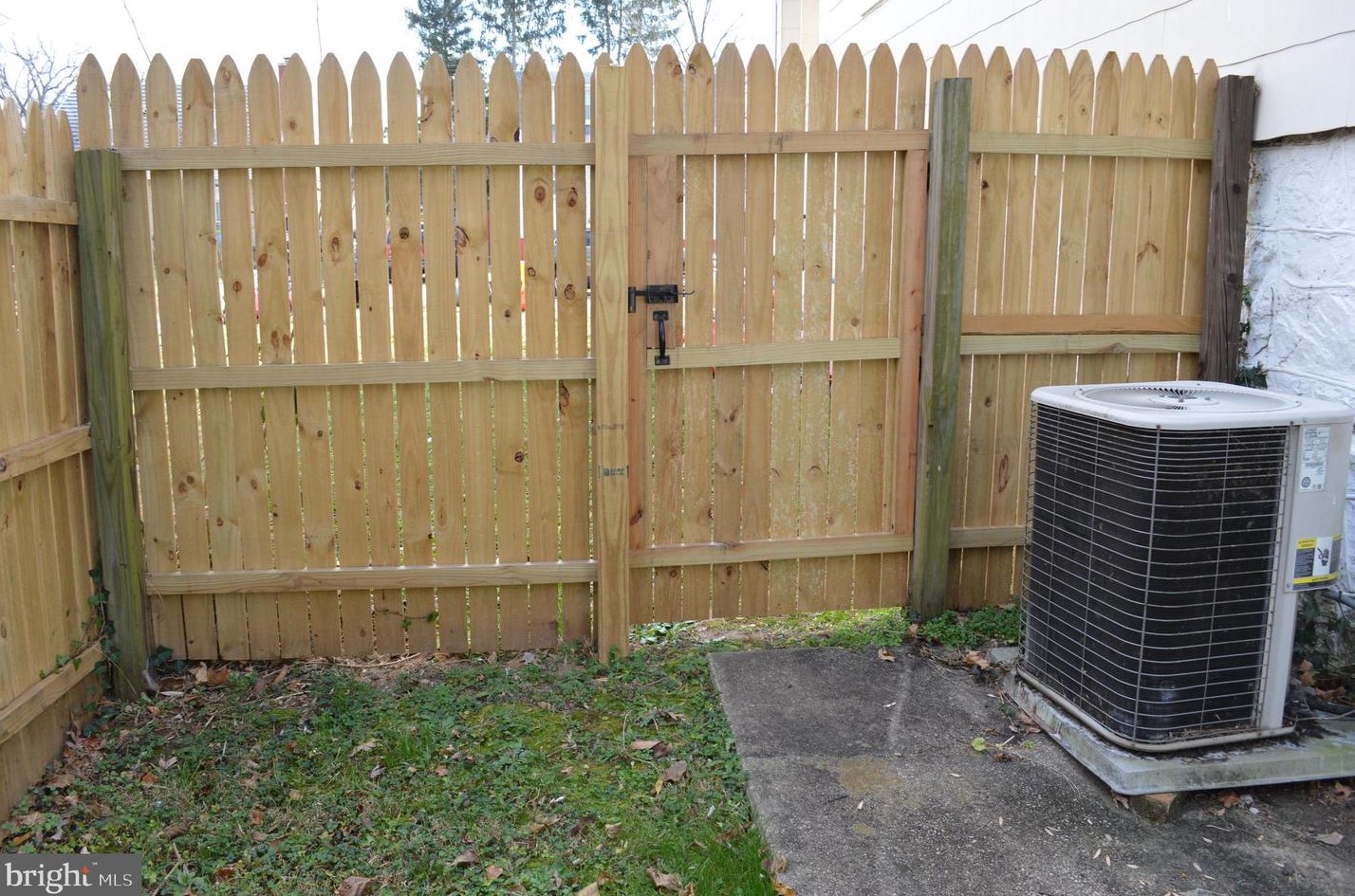 3506 Menlo Dr, Baltimore MD  21215-3678 exterior