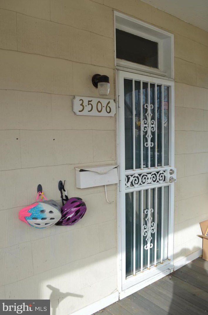 3506 Menlo Dr, Baltimore MD  21215-3678 exterior