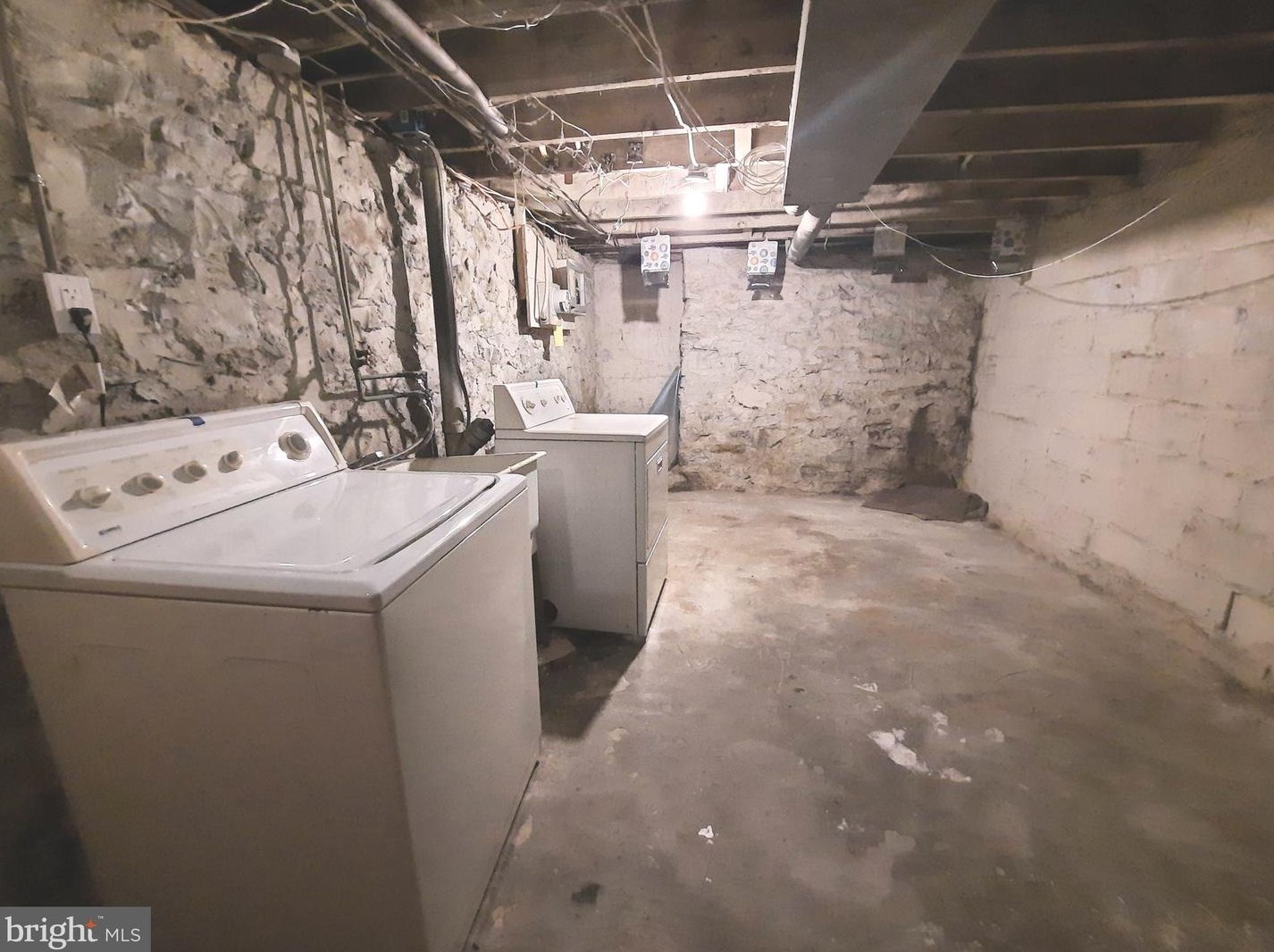 2613 Lauretta Ave, Baltimore MD  21223-1026 exterior