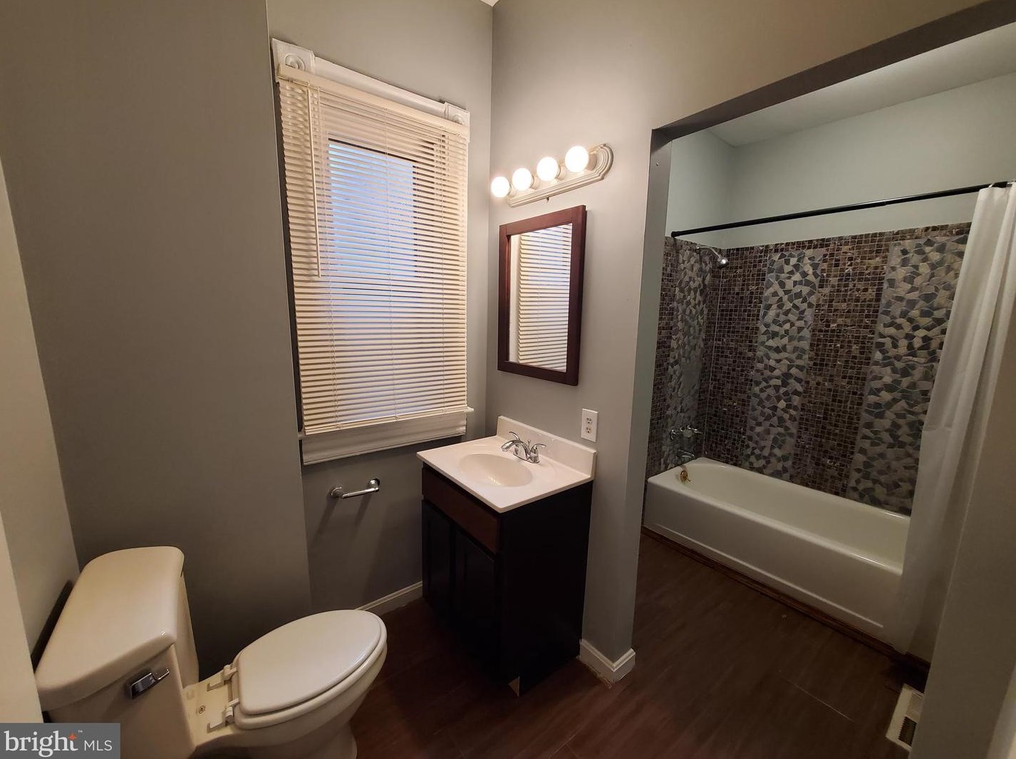 1711 Appleton St, Baltimore MD  21217-1133 exterior