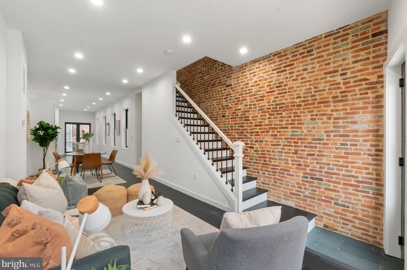 59 Heath St, Baltimore MD  21230-4842 exterior