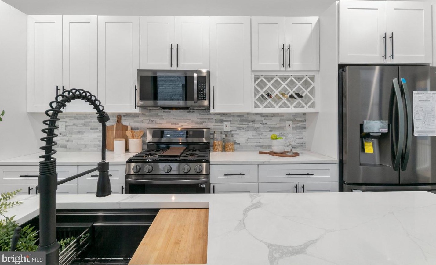 59 Heath St, Baltimore MD  21230-4842 exterior