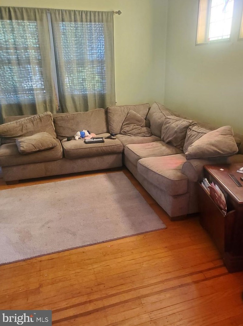 2909 Chesley Ave, Baltimore MD  21234-7626 exterior