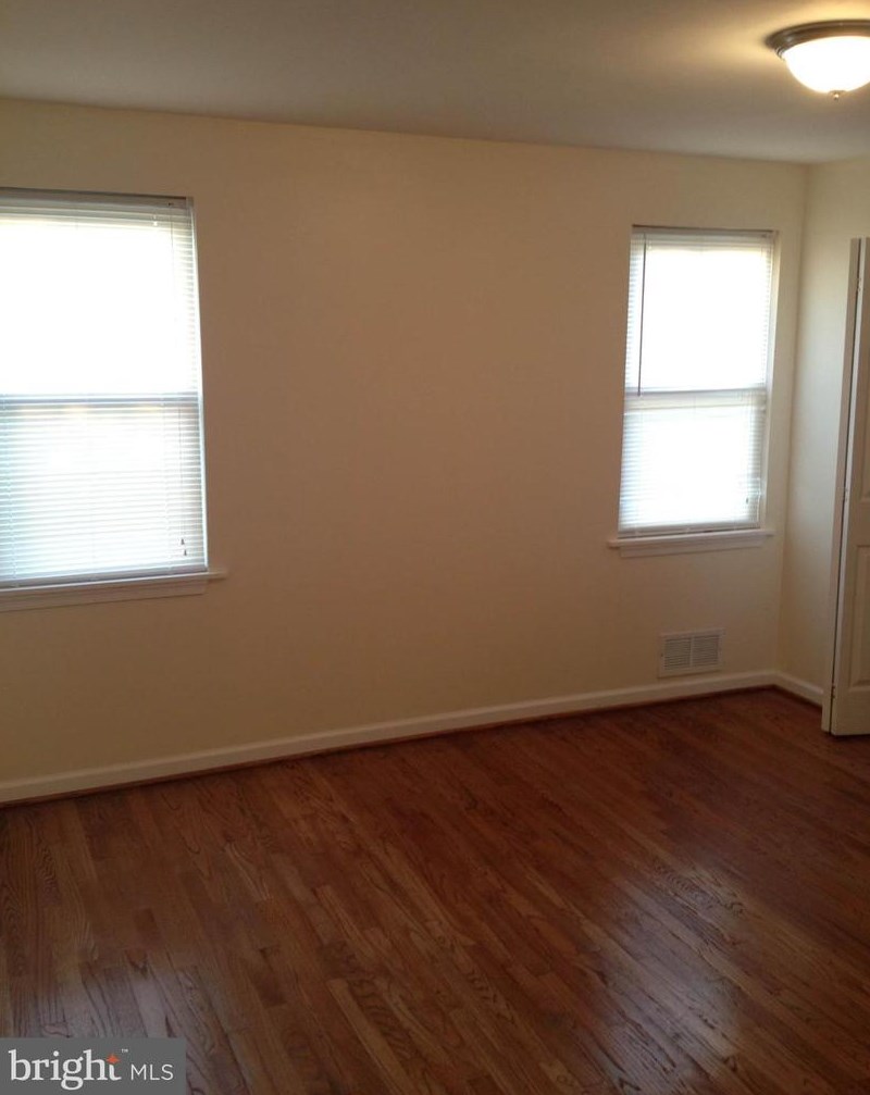 4011 Elmora Ave, Baltimore MD  21213-2119 exterior