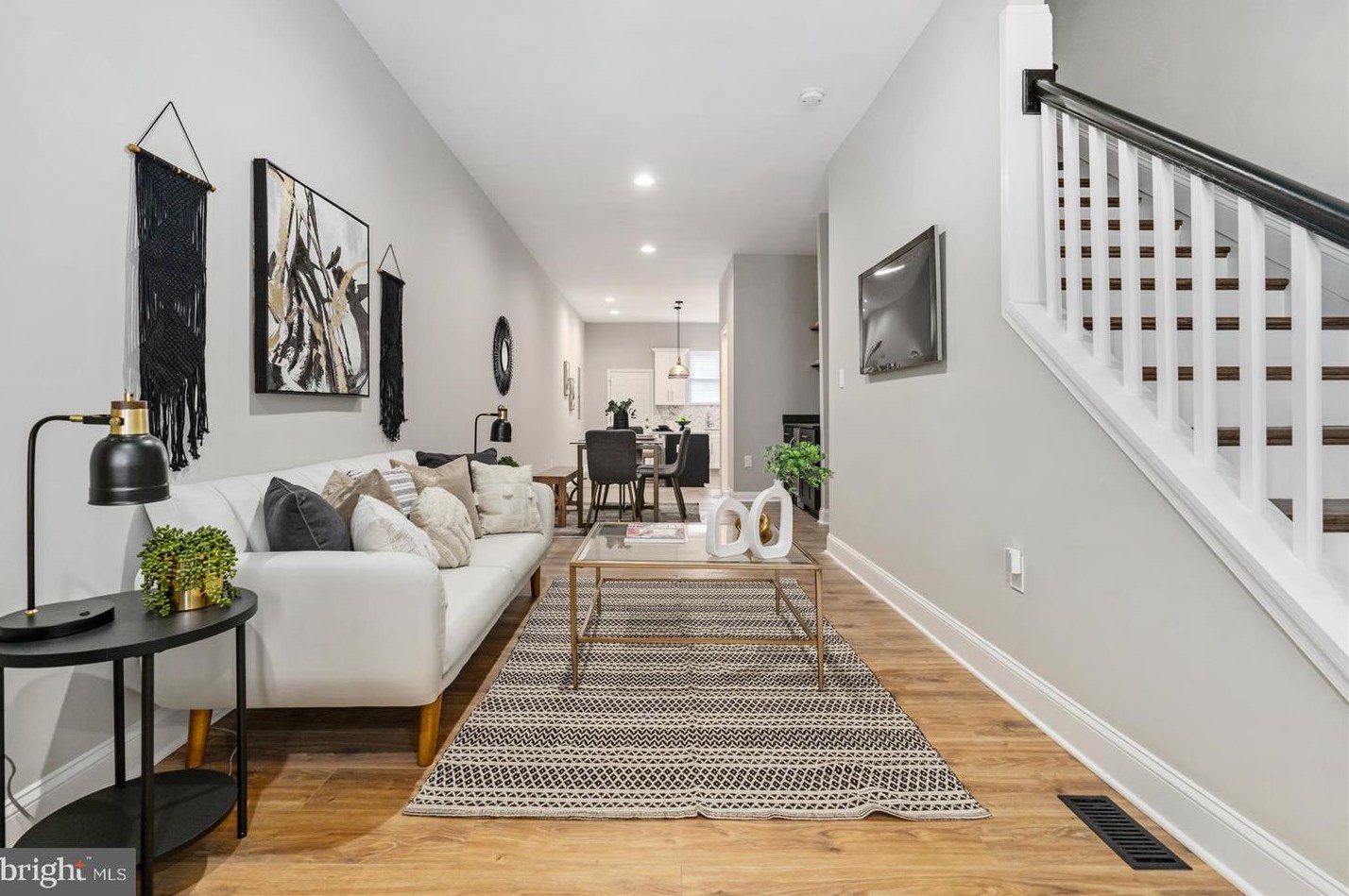 1020 Fulton Ave, Baltimore MD  21217-1443 exterior