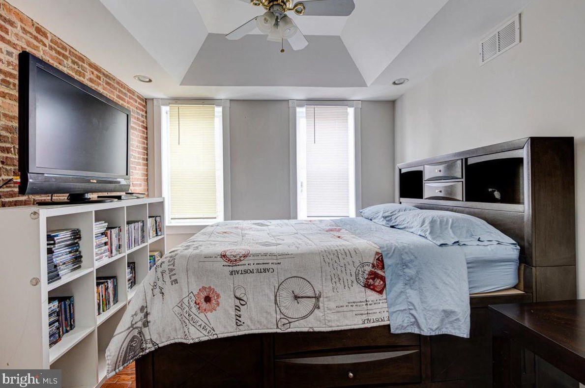 1156 Scott St, Baltimore MD  21230-2529 exterior