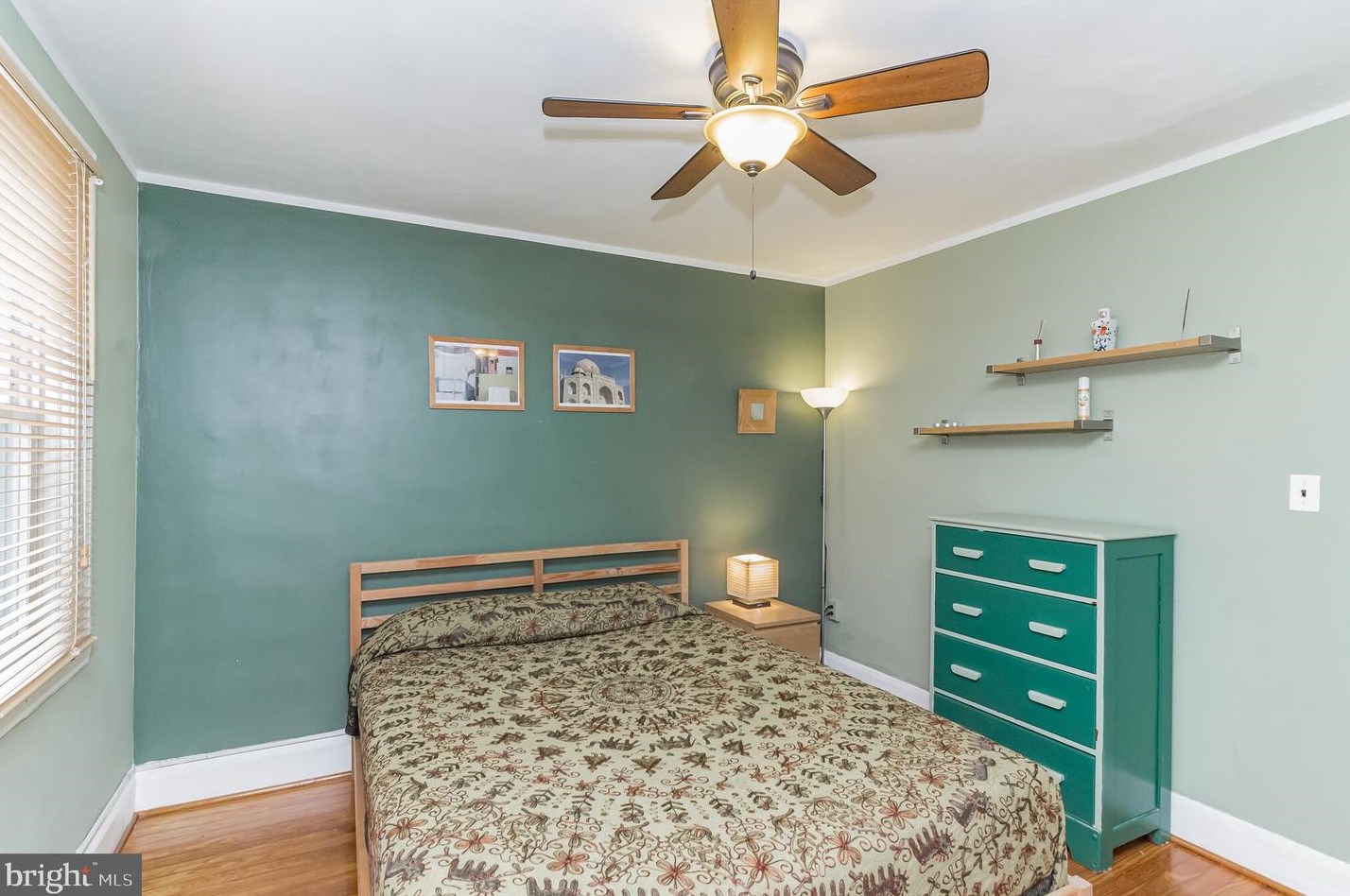 819 33 St, Baltimore MD 21211-2709 exterior