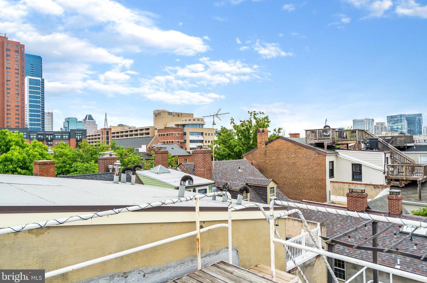 805 Charles St, Baltimore MD  21230-3904 exterior