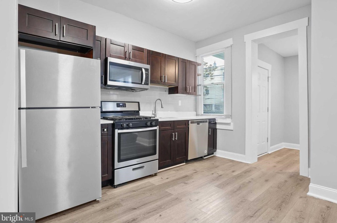 736 Linnard St, Baltimore MD  21229-2036 exterior