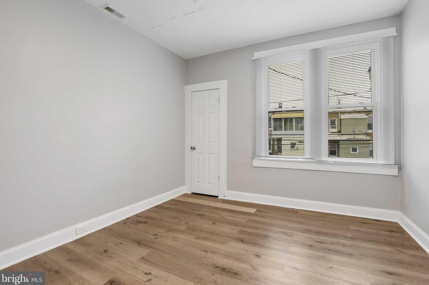 736 Linnard St, Baltimore MD  21229-2036 exterior