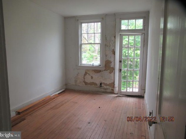 304 University Pkwy, Baltimore MD  21218-2845 exterior