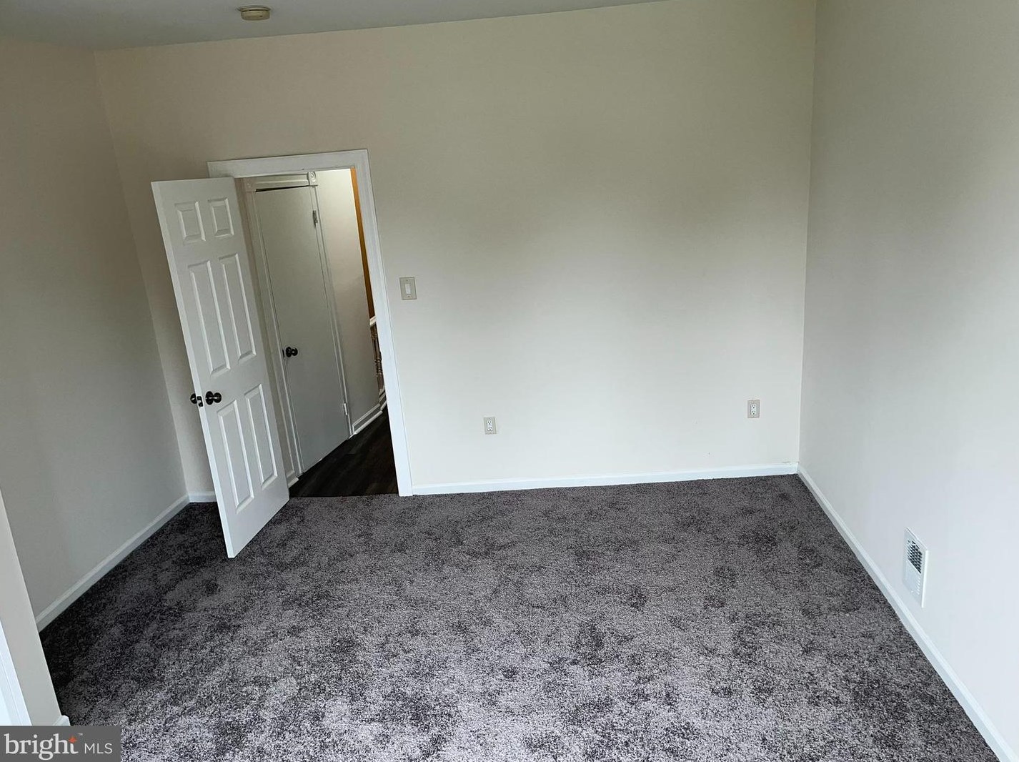 4646 Pimlico Rd, Baltimore MD  21215-6430 exterior