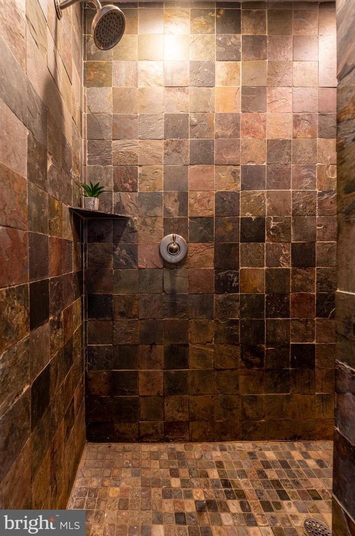 5 Ann St, Baltimore MD 21231-1522 exterior