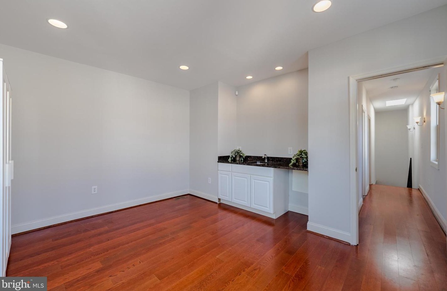 5 Ann St, Baltimore MD 21231-1522 exterior