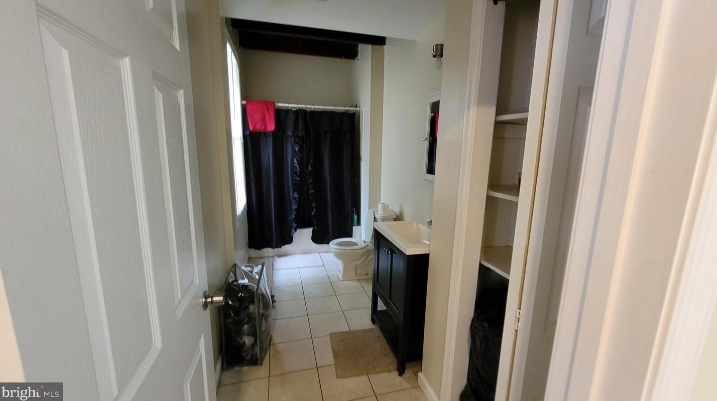 2926 Erdman Ave, Baltimore MD  21213-1140 exterior
