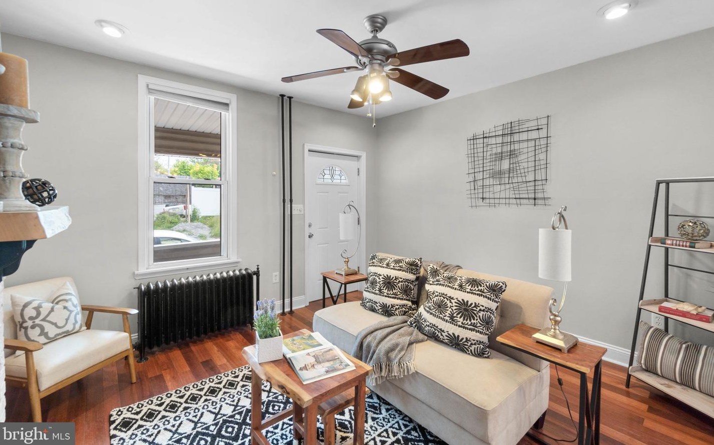 4024 Hickory Ave, Baltimore MD  21211-1742 exterior