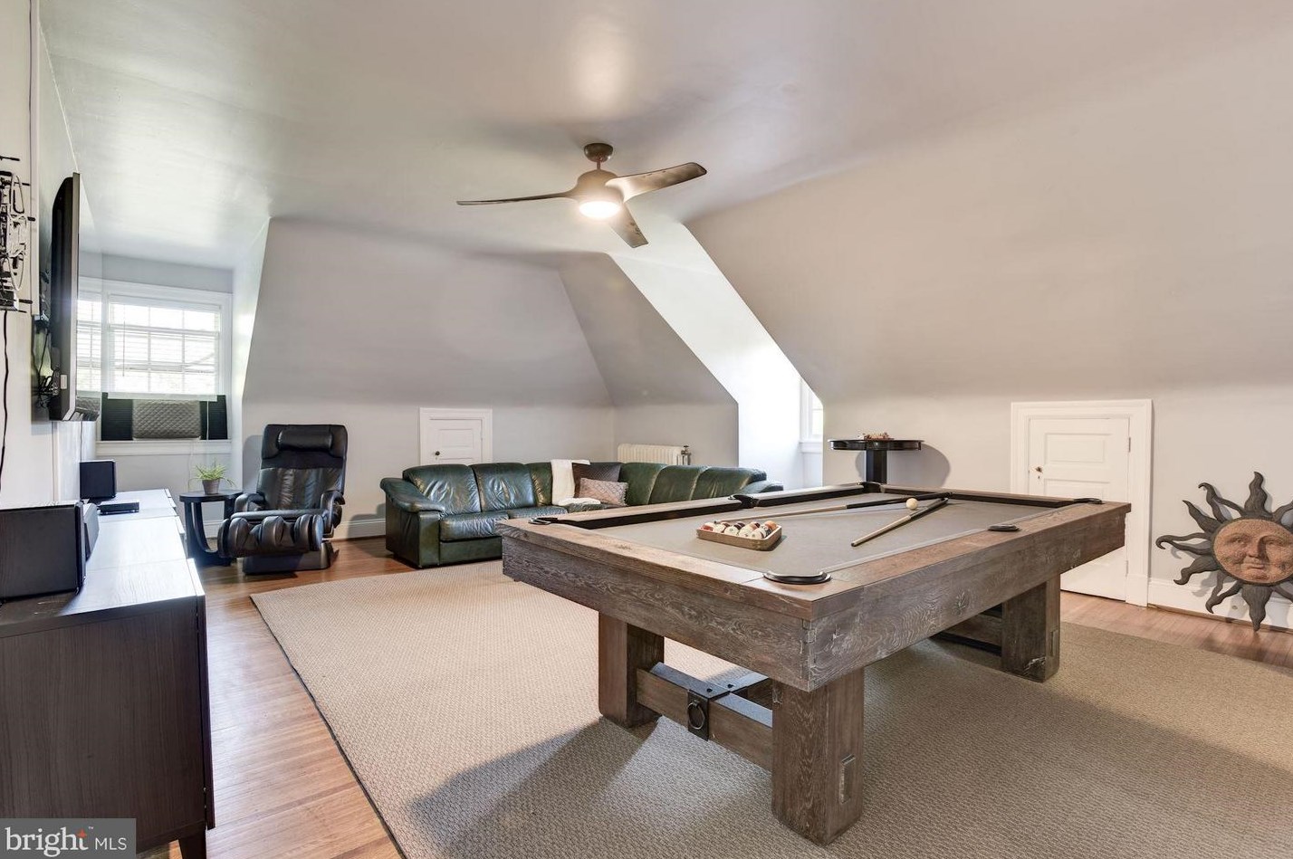 3810 Greenway, Baltimore MD  21218-1825 exterior